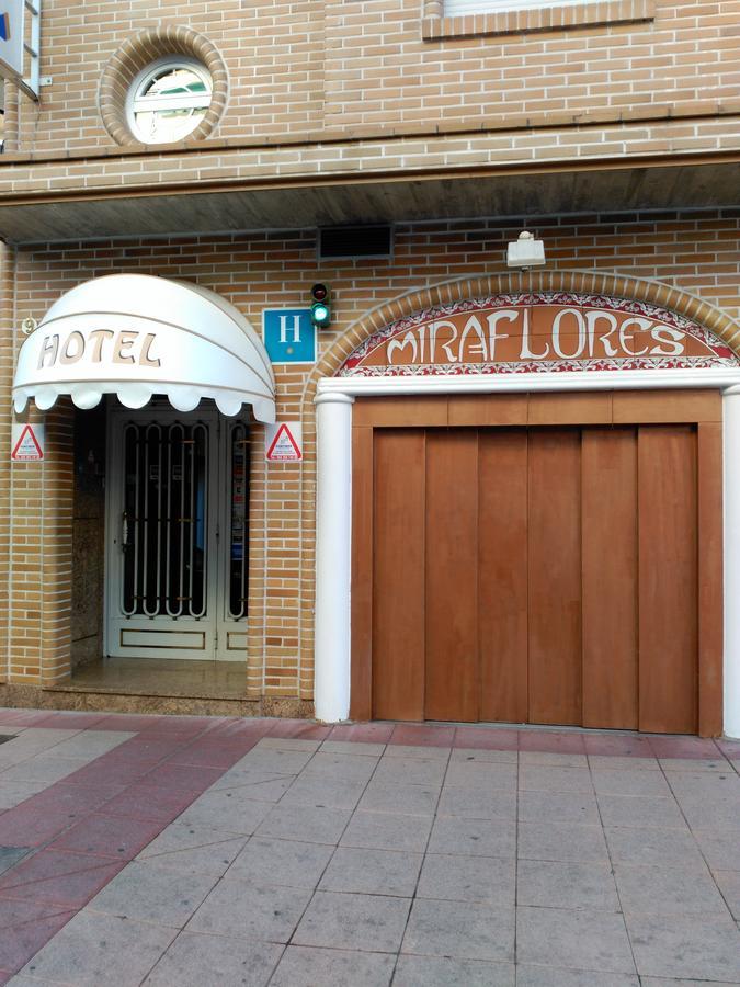 Hotel Miraflores Alcobendas Exterior foto