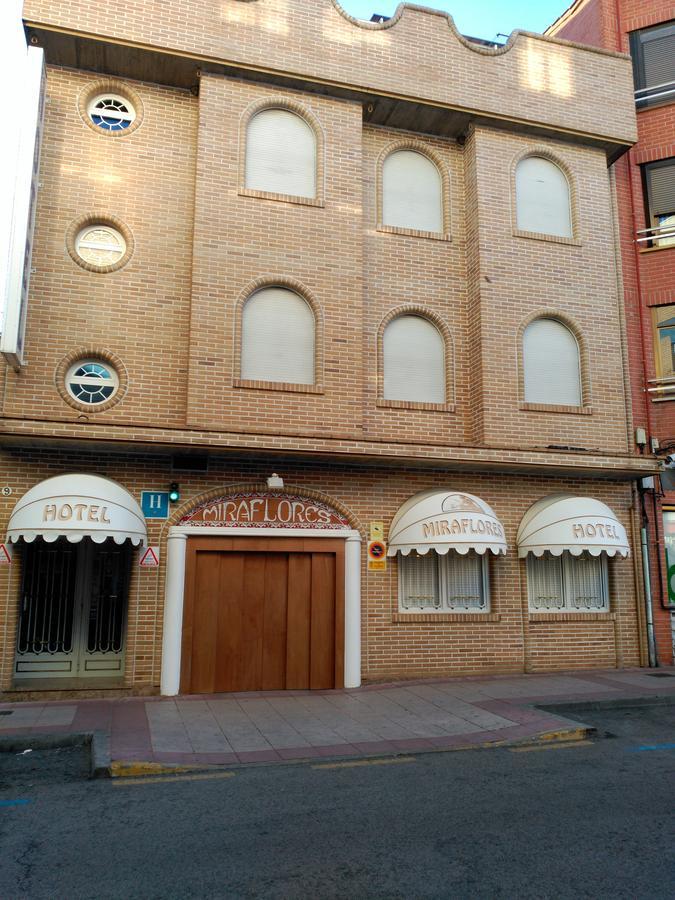 Hotel Miraflores Alcobendas Exterior foto